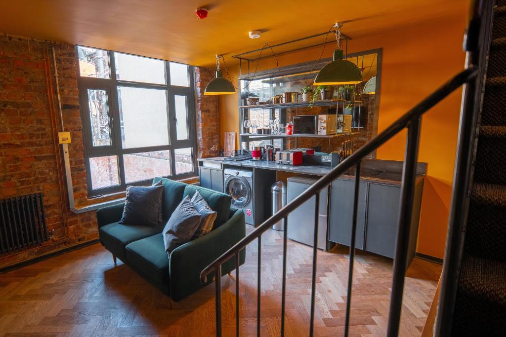 Rooms by Green Room 5