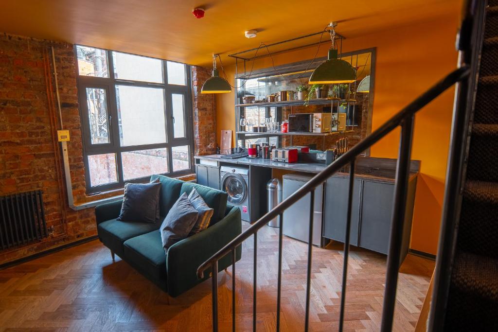 Rooms by Green Room 2