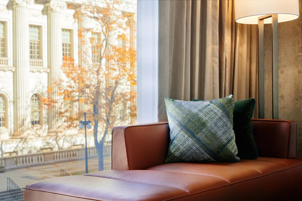 Hyatt Centric Downtown Denver Image