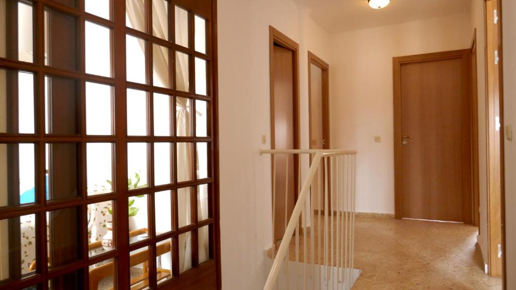 Casa Soleada Calle Tranquila Junto a FIBES 3