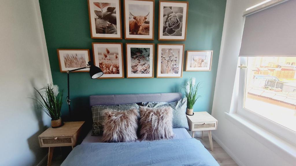 Beautiful 2bed house with garden, walking distance to town - FREE parking 7