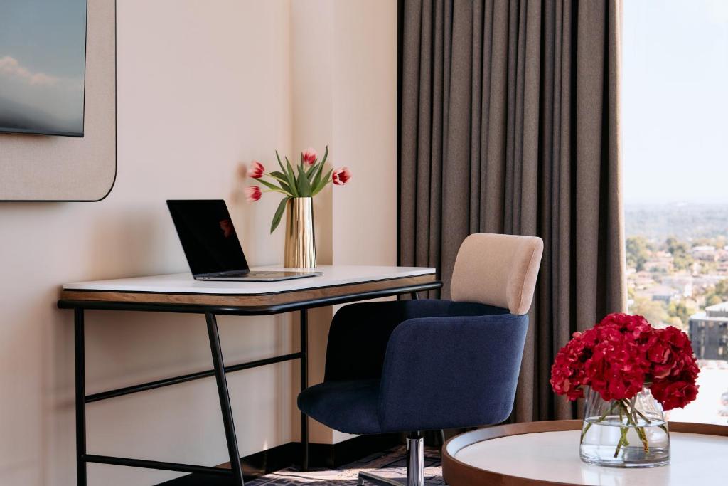 Mercure Melbourne Doncaster Image