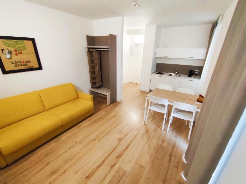 City Gallery Apartments 8