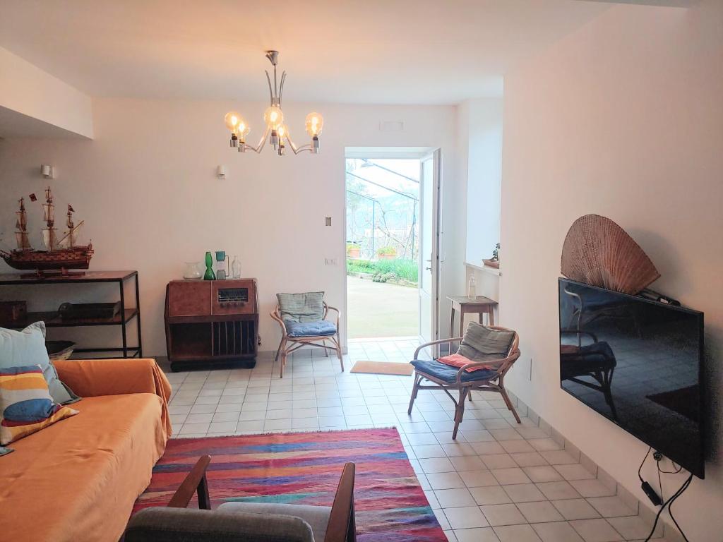 Amalfi Coast, Positano, Sorrento, Capri, Garden, Villa Carcara 2