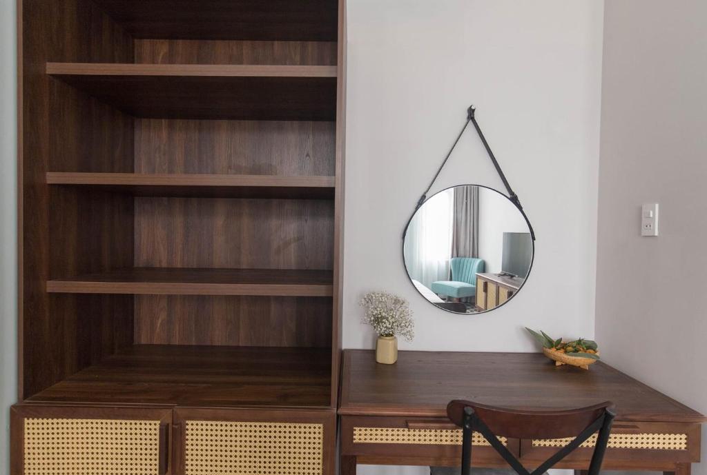 FLOWER BEACHSTAY & COFFEE