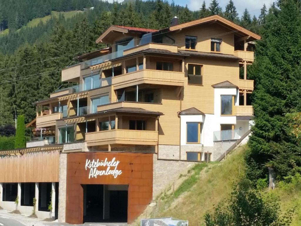 Kitzbühel alpine lodge with private infrared sauna