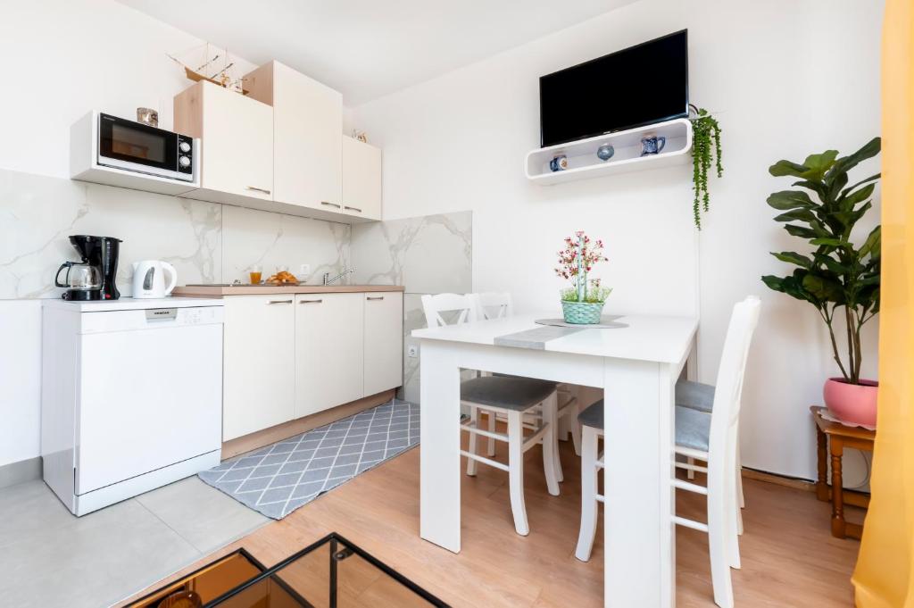 Apartment Roze 4