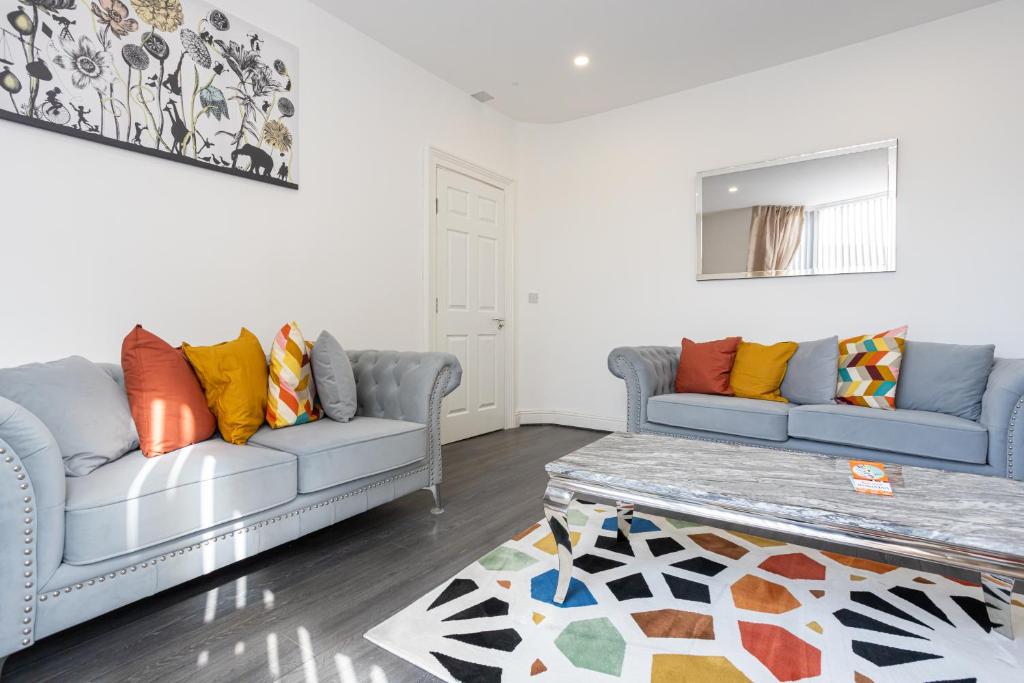 TCO Luxury House Image