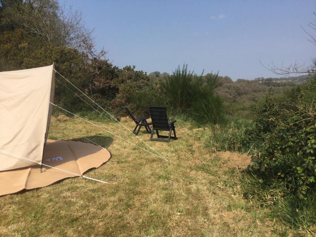 Photo de la galerie de l'établissement EcoCamping d Hacadour, à Mellionnec