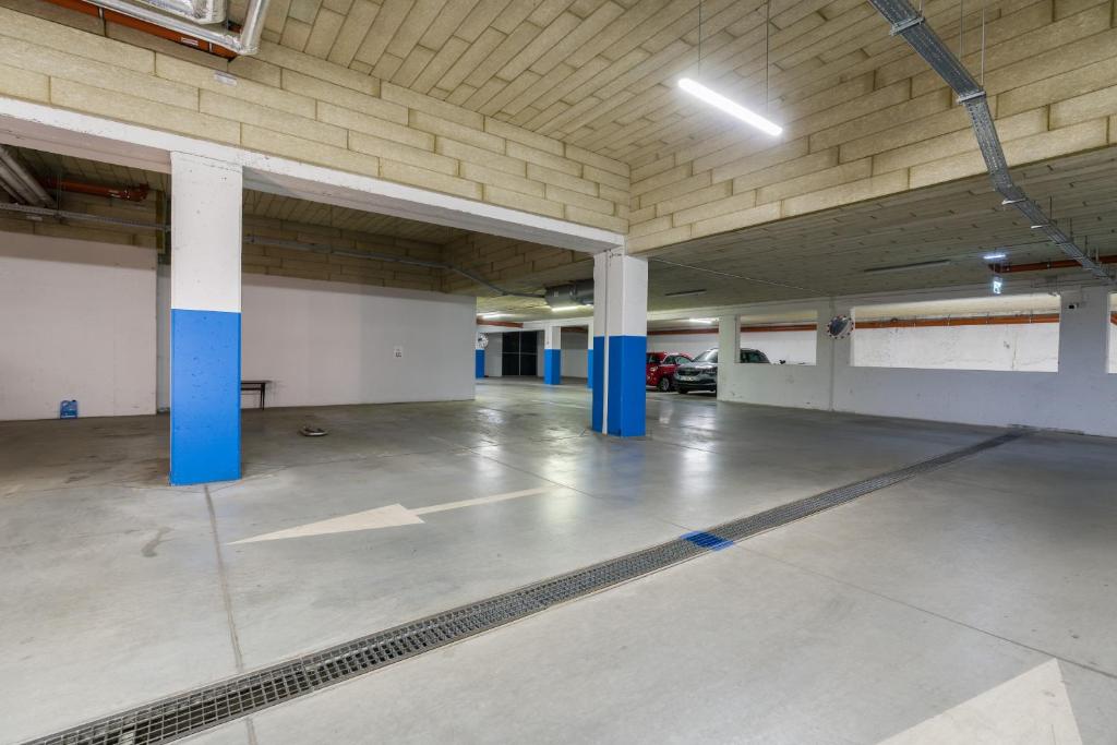 Apartment Różana Poznań by Noclegi Renters 8