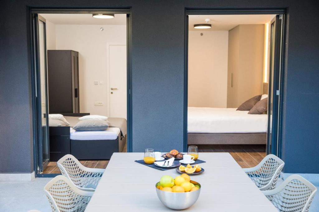 Downtown Oasis 7