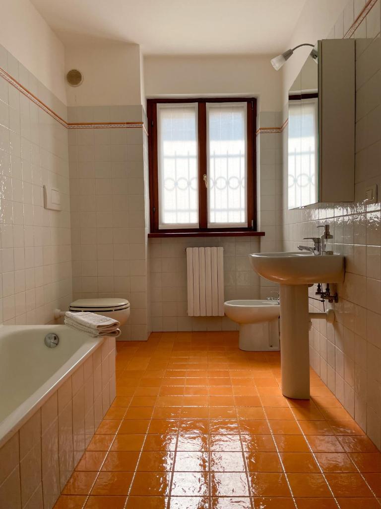 Richi Rent 01 8