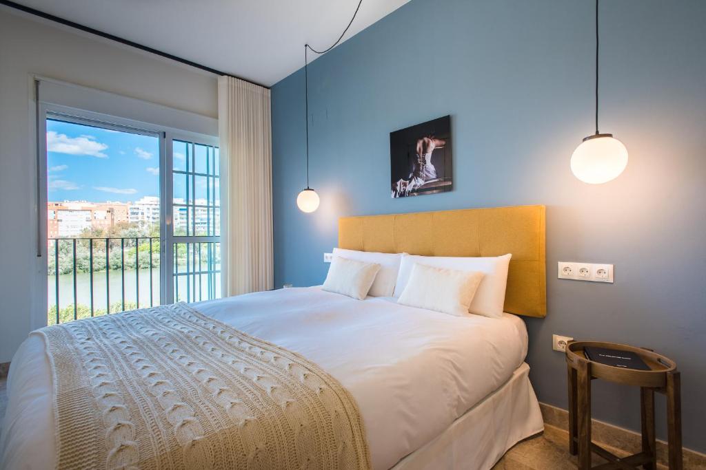 Magno Apartments Paseo de la O - Private Parking included 5