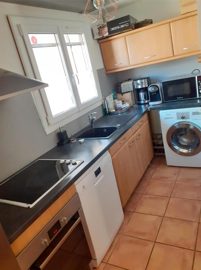 Villa club Sanary dans résidence fermée et arborée 10min a pied de la plage 8