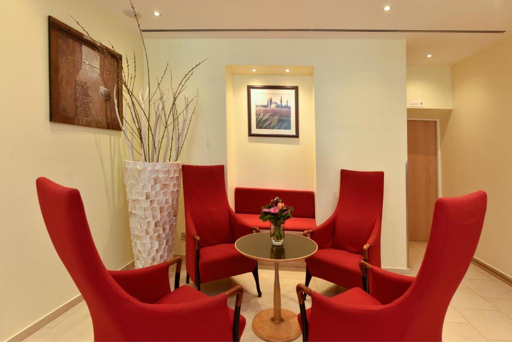 Hotel ADRIA München Image