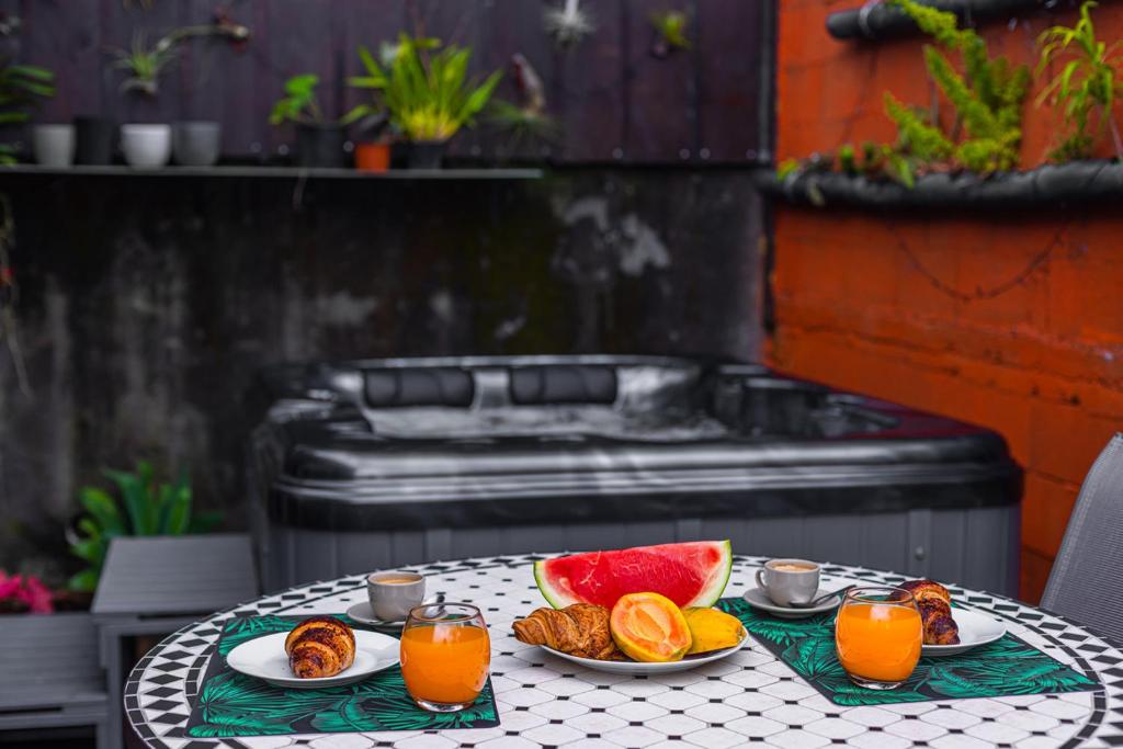 JASMIN DE NUIT - Villa FOURNAISE 1