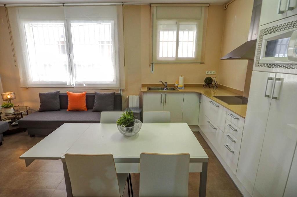 Benet Apartment by Hello Homes Sitges 5