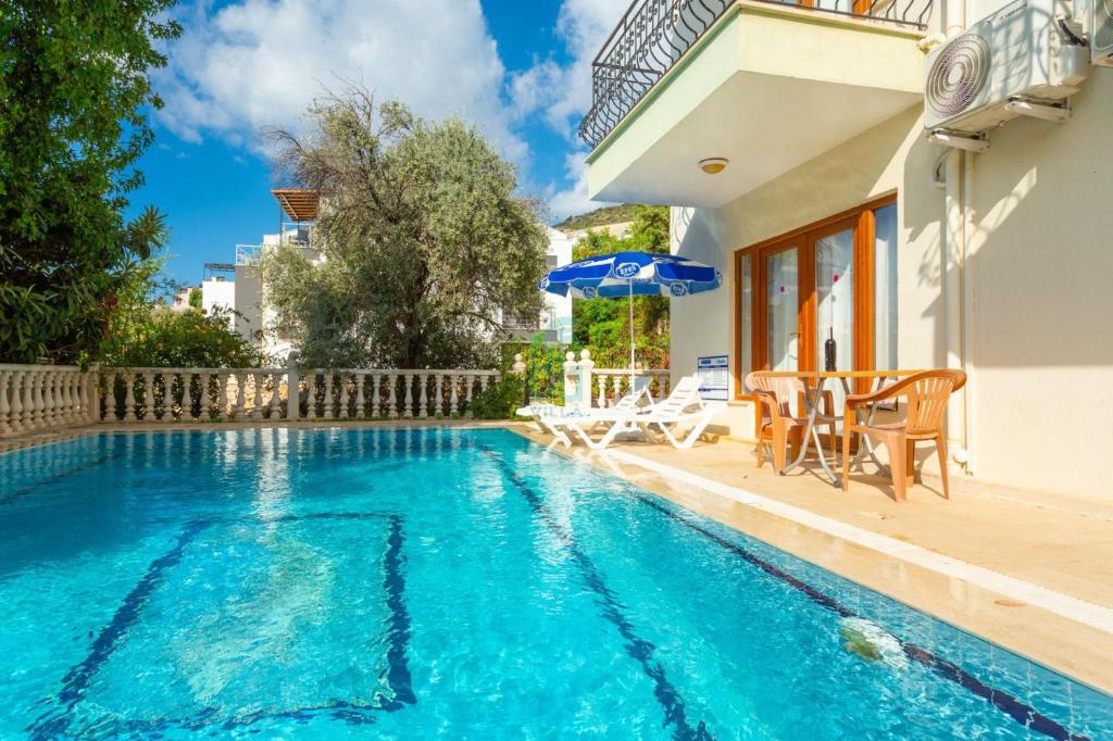 BG Villas & Aparts 4