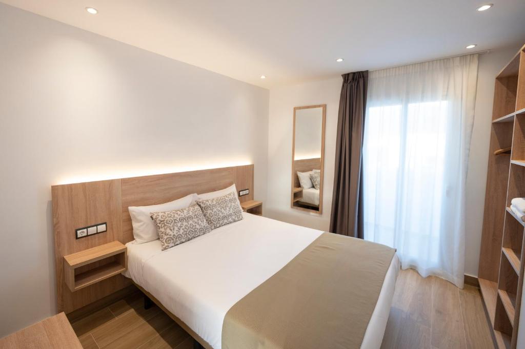 Apartamentos Blanco Sol 2