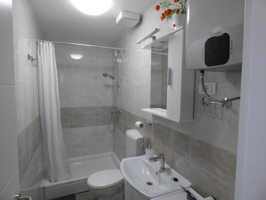 Apartman Mira 8