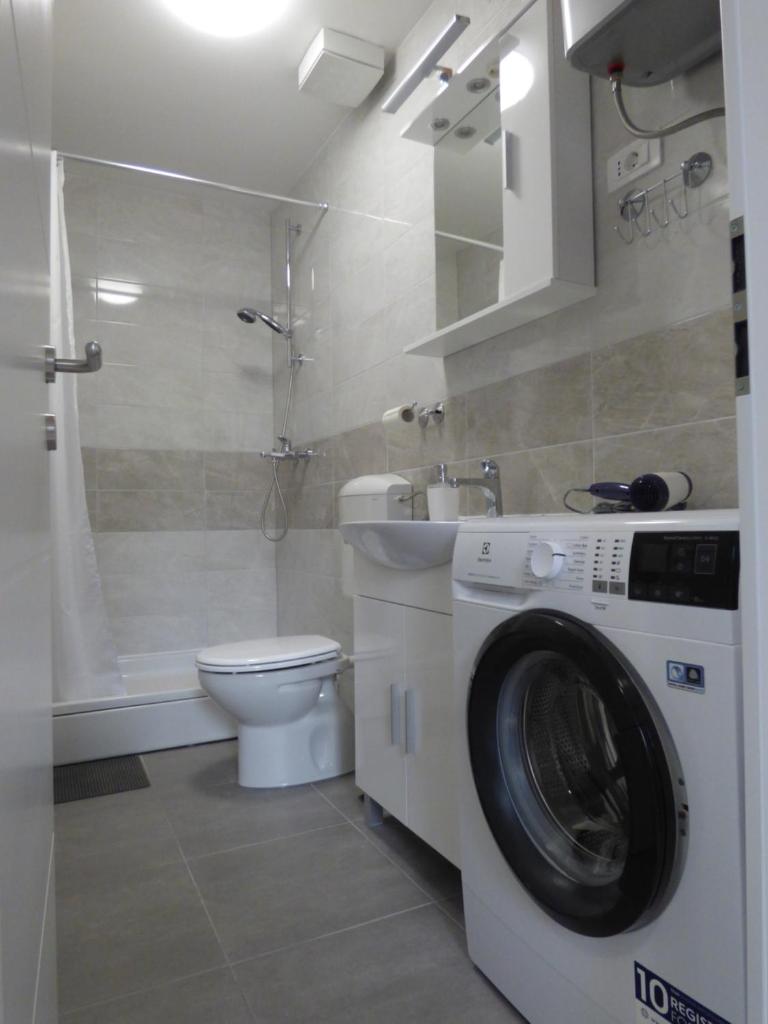 Apartman Mira 3