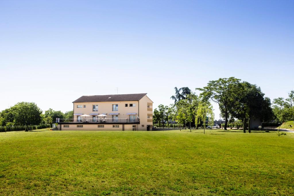 BORGOROMA - Business & Residence 6