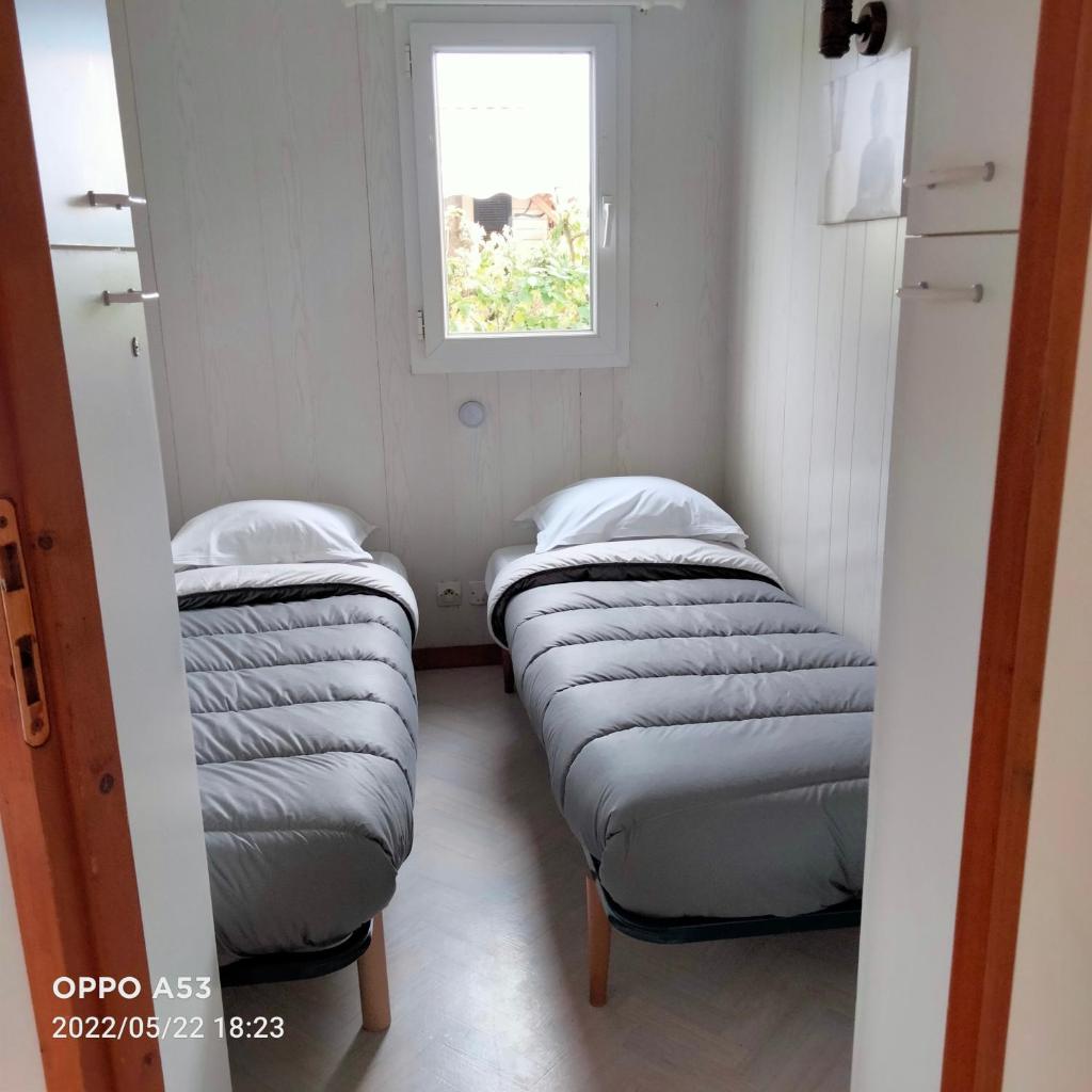 Photo de la galerie de l'établissement Chalet mobil-home, à Pénestin