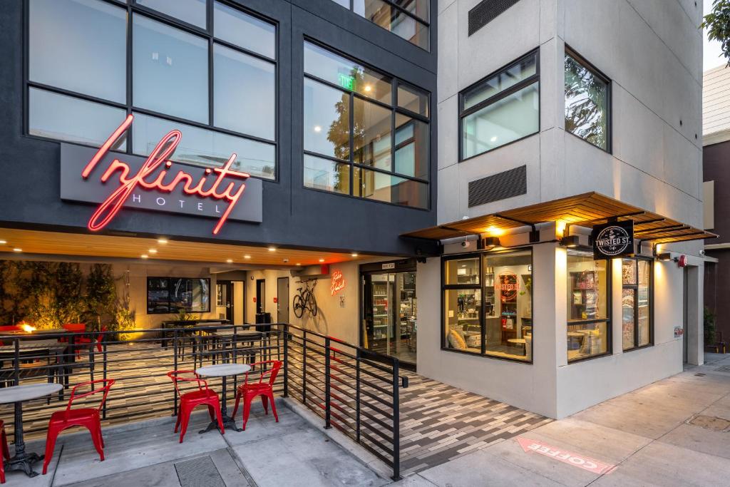 Infinity Hotel San Francisco, Tapestry Collection by Hilton Image