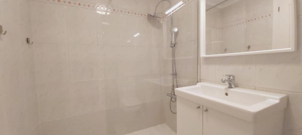 Valdenoja-Sardinero Apartment Suite Beach 3