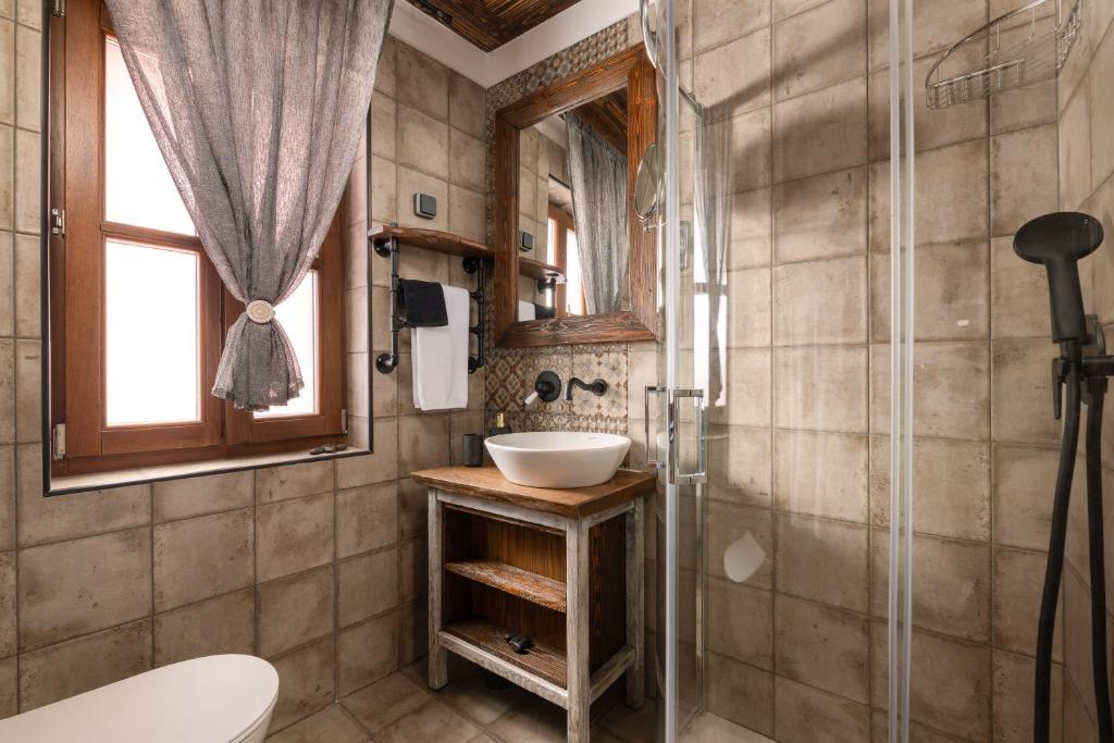 Ey Sofias Suites 3