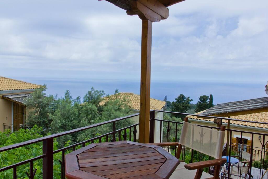 Διαμέρισμα 4 ατόμων-Cozy Family apartment close to the most beautiful beaches 8