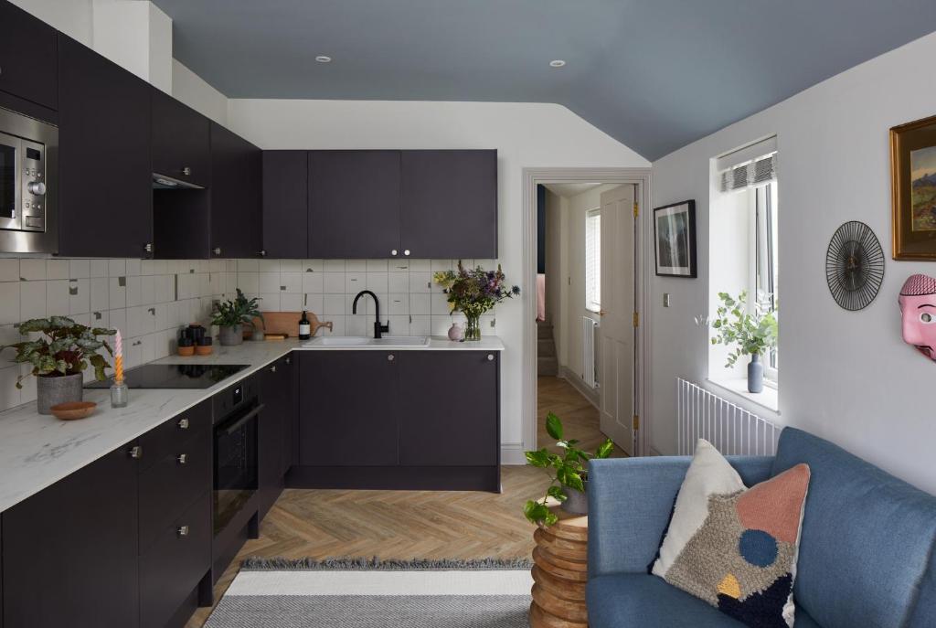 Pontcanna by Black Door Stays 2