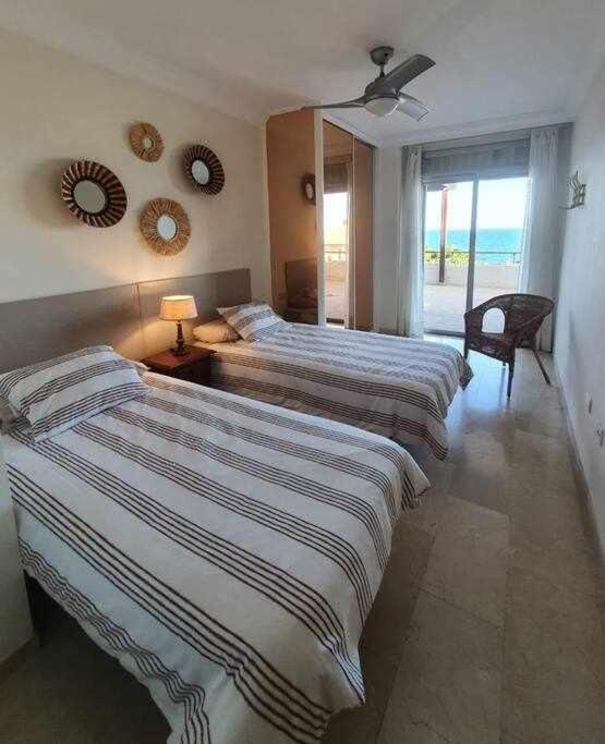 Radazul Paradise 8