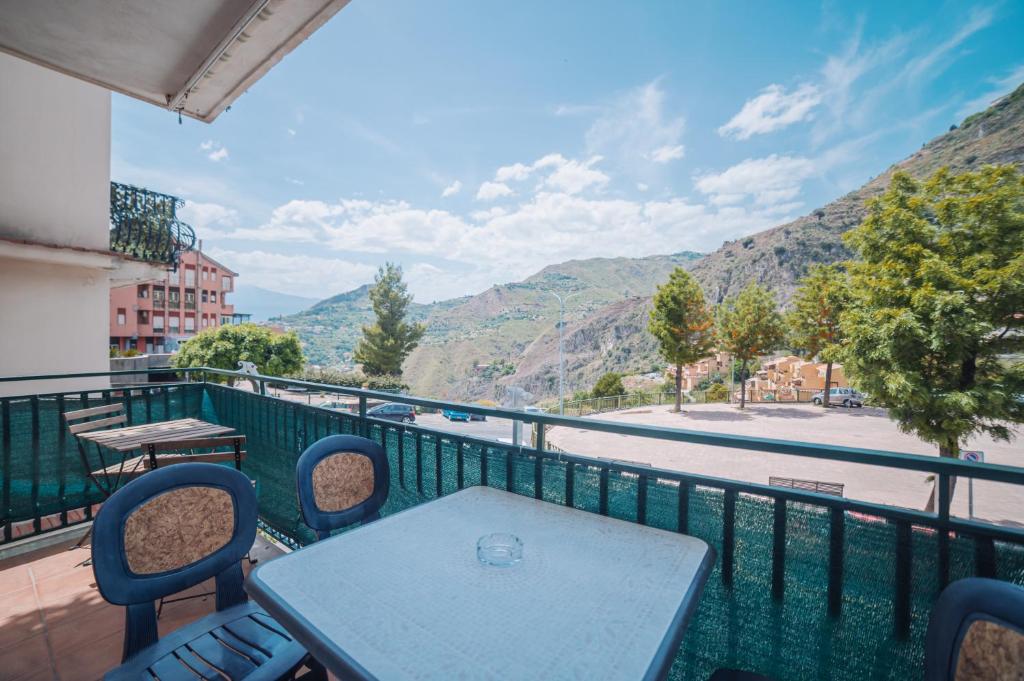 Taormina Casa Erika Family apartment 4