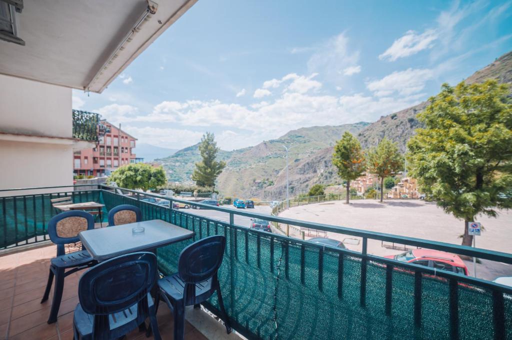 Taormina Casa Erika Family apartment 8
