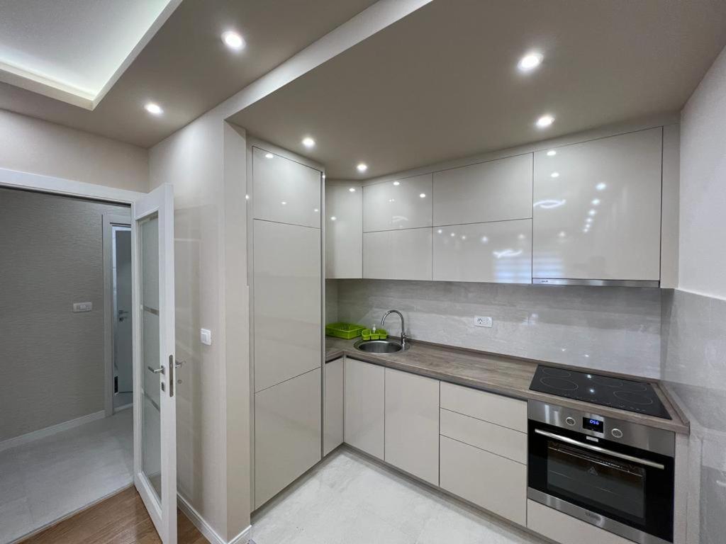 Central City Lux Apartments 4