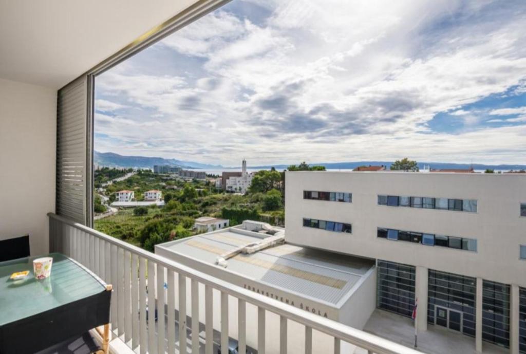 Allora apartment with panoramic sea view 6