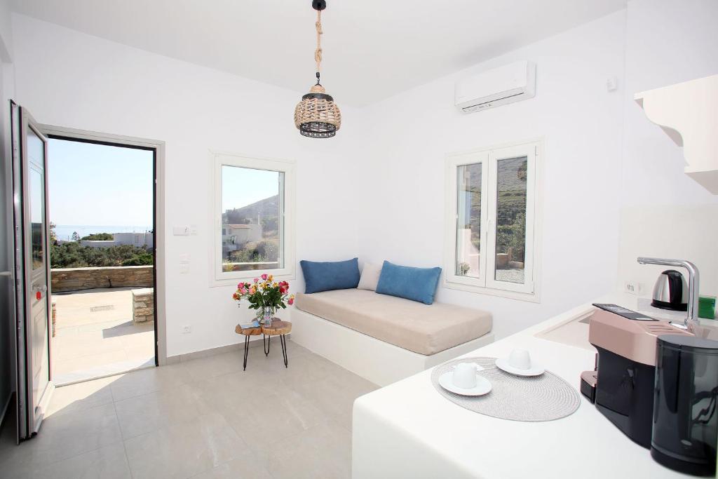 ELIA PRIVILEGED SUITES Andros ΑΝΔΡΟΣ 3