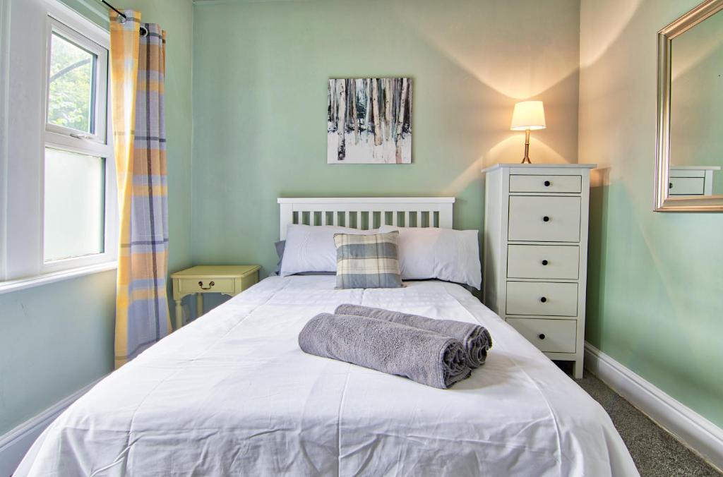 Victorian Villa close to Liverpool City Centre Image
