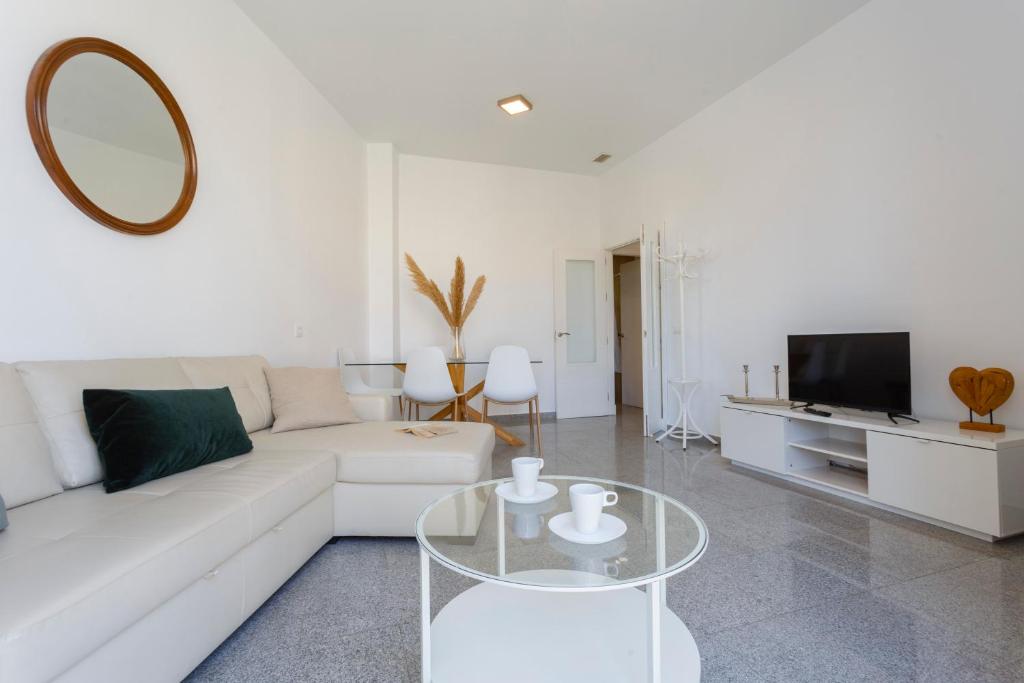 Apartamentos El Capitan Veneno by Cadiz4Rentals 8