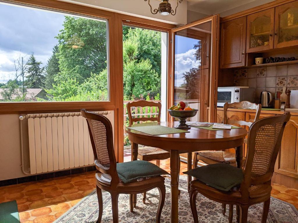 Le Vintage grand appartement 4 étoiles avec jardin proche du lac 4