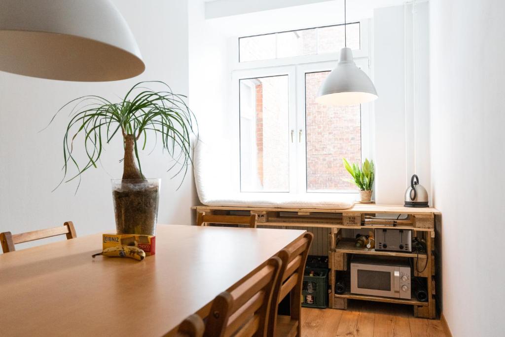 230 m2 Loft mit eigenem Wintergarten mit Tischtennis & Dart, kostenloser Parkplatz 8
