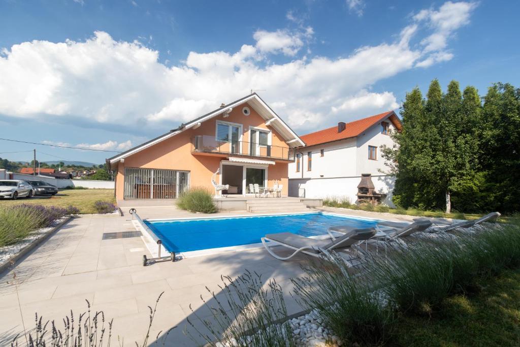 Villa Mela 4