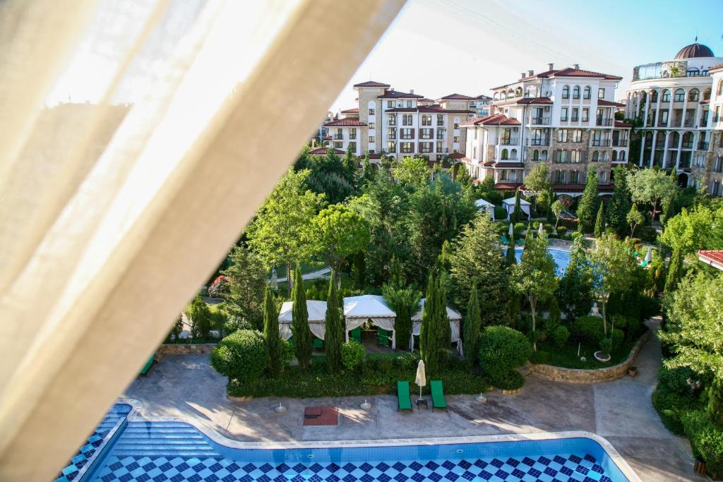 Esteban VIP Residence Club 7
