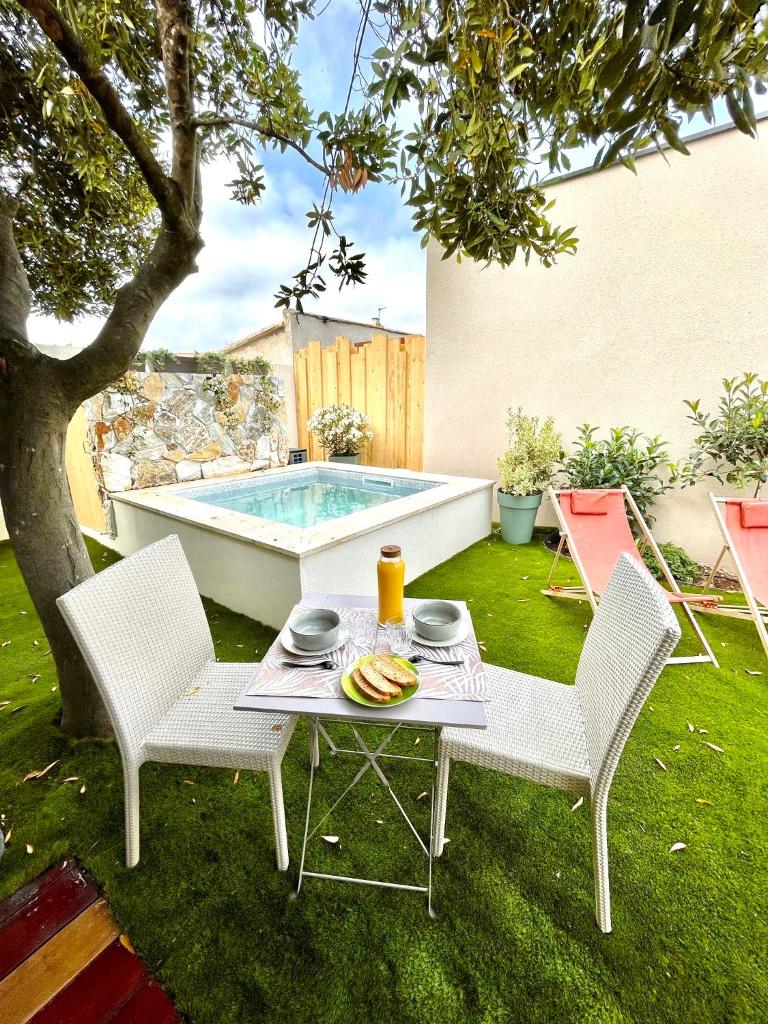 Studio Piscine Balnéo Chauffée 7