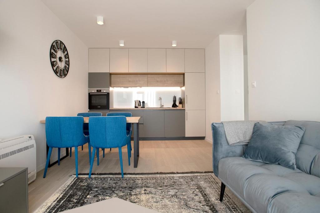 Island View Luxury Apartments 3