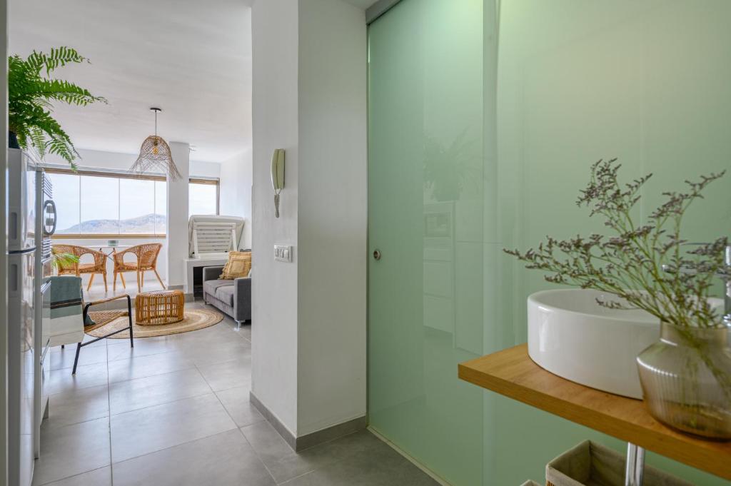 Stylish Sea View Accommodation Las Canteras 7