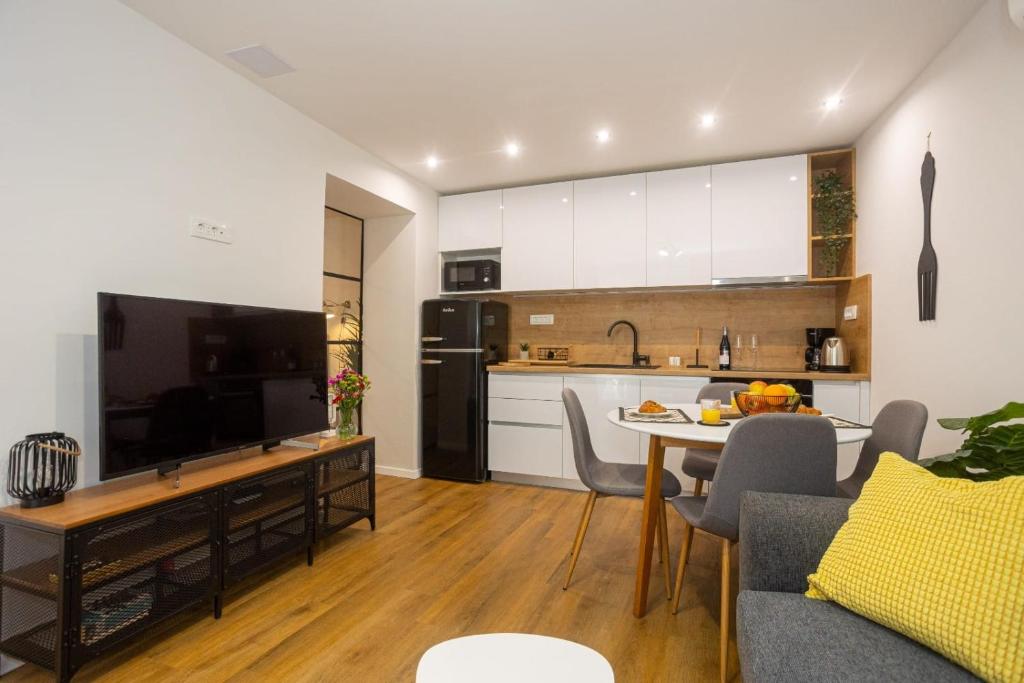 Radunizza Harmony - Charming apartment in Split Oldtown 2