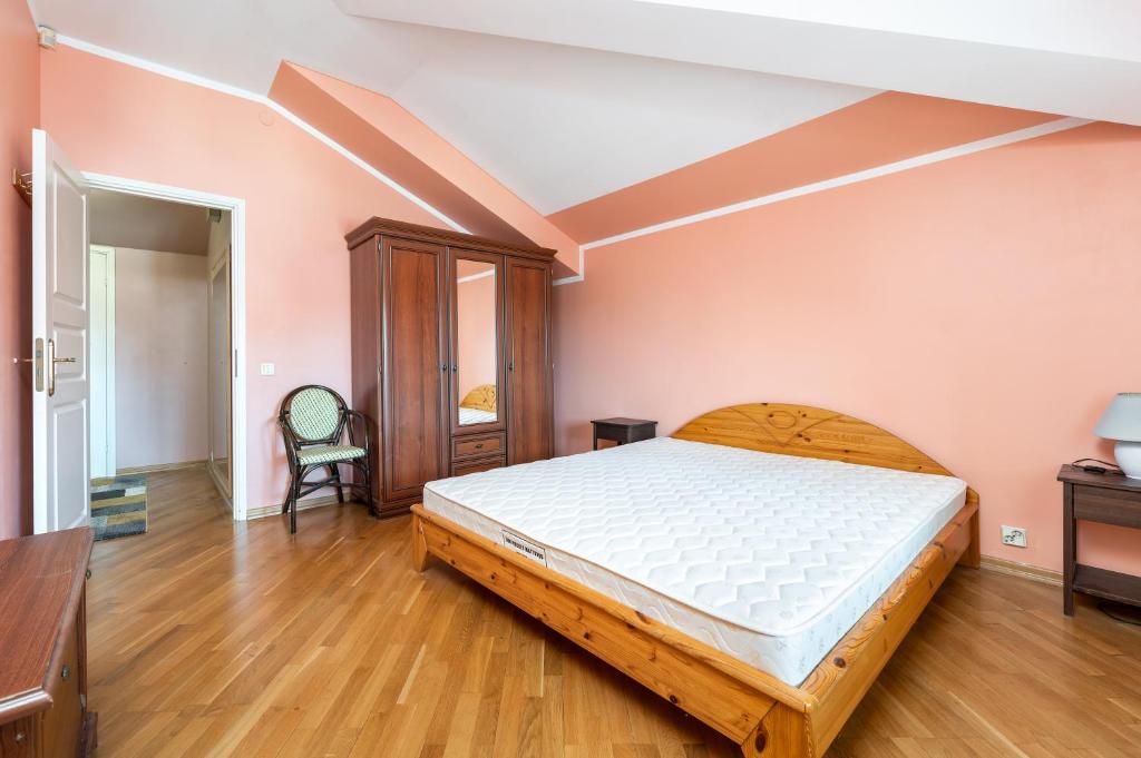 DICTUMFACTUM RESIDENCE 2BedRoom 2