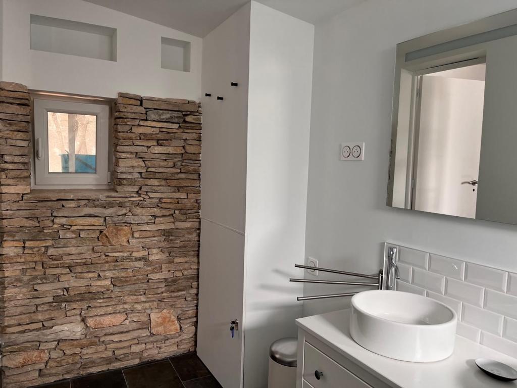 appartement indépendant avec jardin privé 5